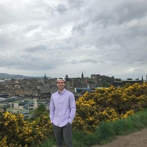 Meet your Posher, Justin